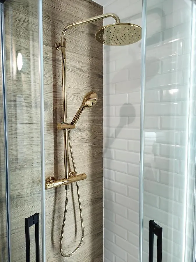 Cozy And Great Location By Cooee Apartments Warsaw