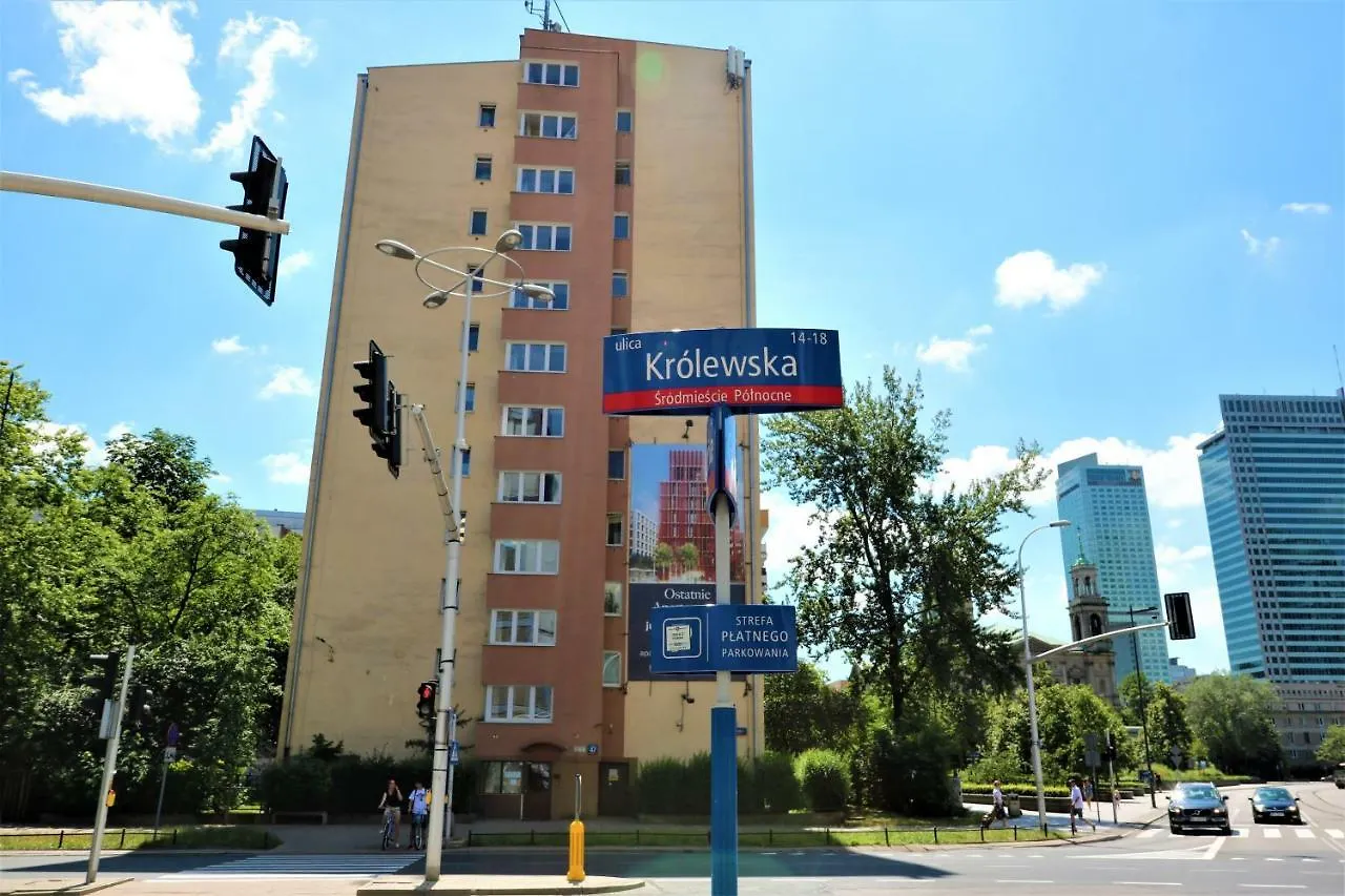 Cozy And Great Location By Cooee Apartments Warsaw Poland